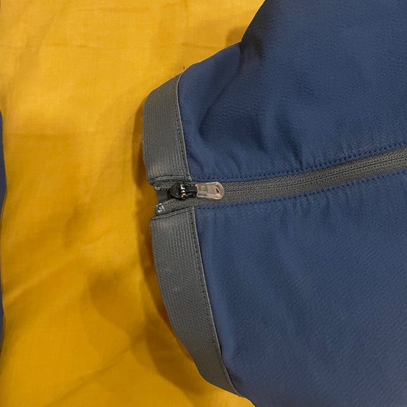 Fjallraven Bergtagen Stretch Trousers - men (size 36) - Picture 3 of 7